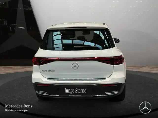 Mercedes-Benz EQB 250