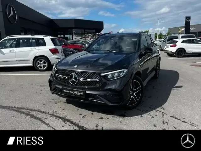 Mercedes-Benz GLC 220