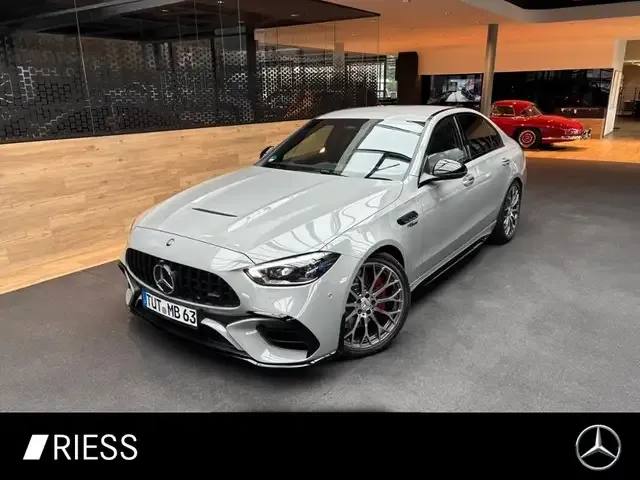 Mercedes-Benz C 63 AMG