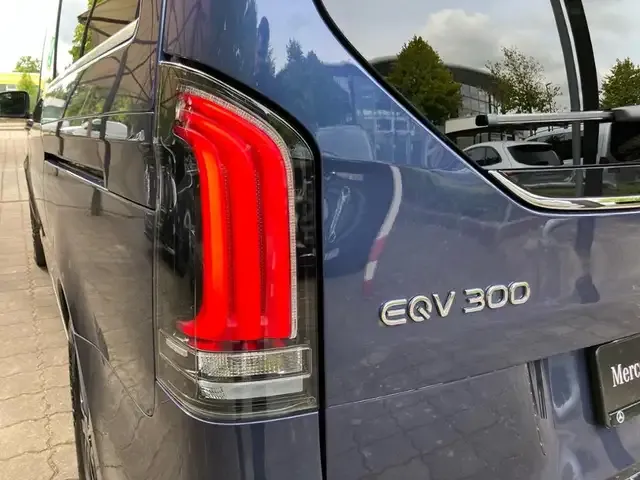 Mercedes-Benz EQV 300