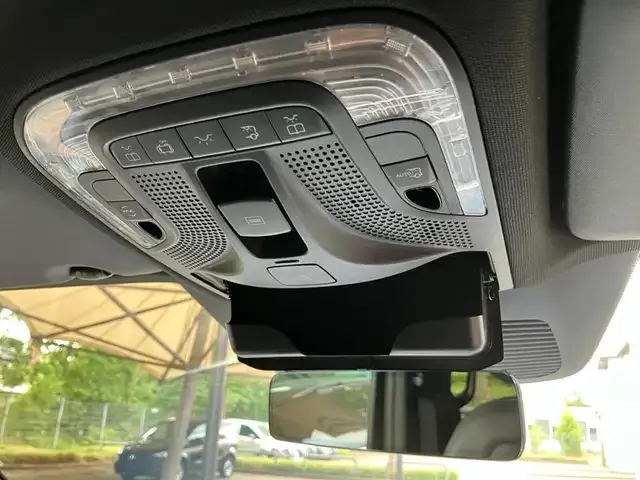 Mercedes-Benz EQV 300