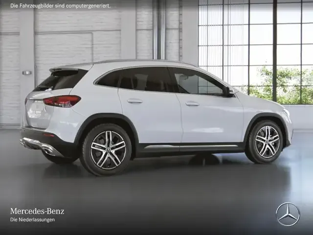 Mercedes-Benz GLA 200