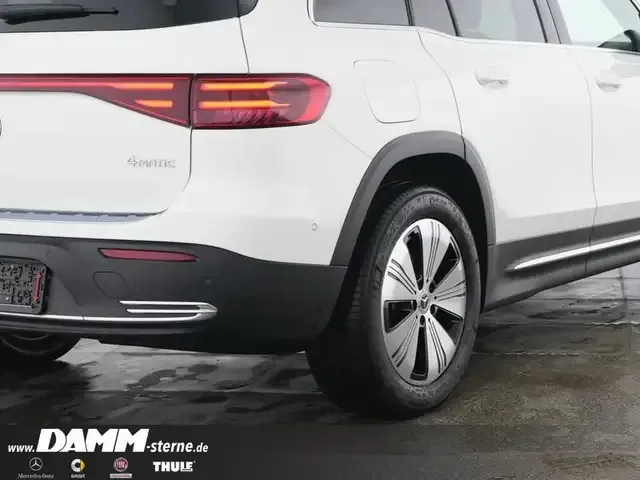 Mercedes-Benz EQB 300