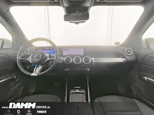 Mercedes-Benz EQB 300