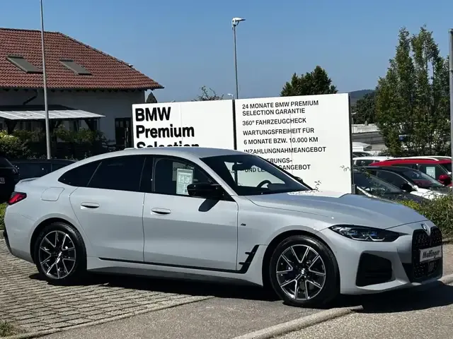 BMW 440