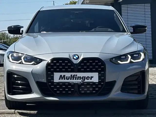 BMW 440