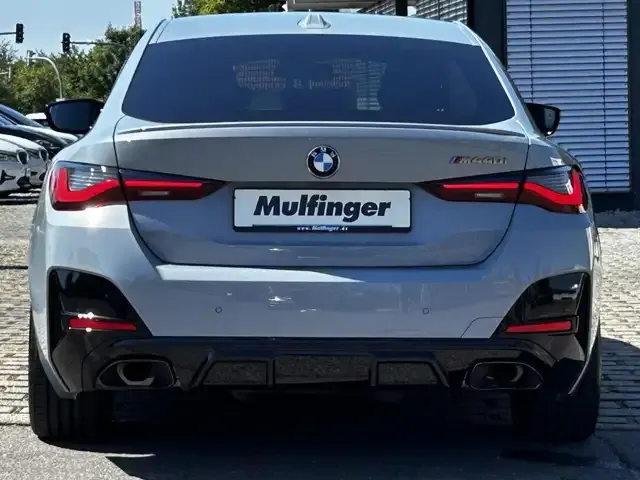 BMW 440