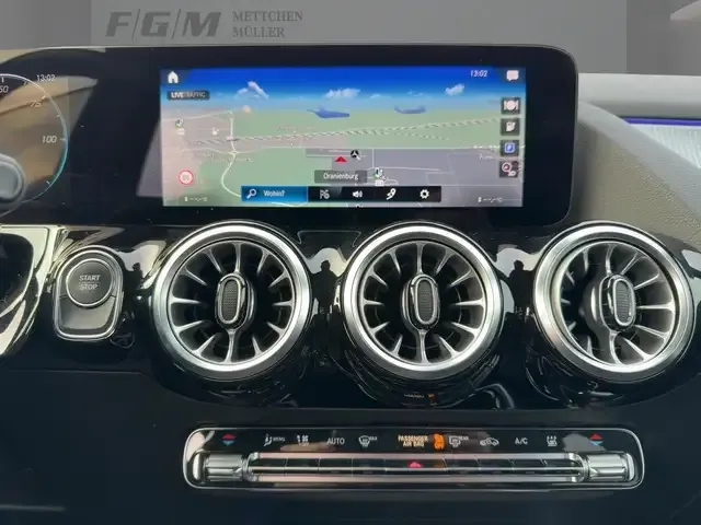 Mercedes-Benz EQA 250