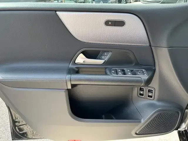 Mercedes-Benz B 250