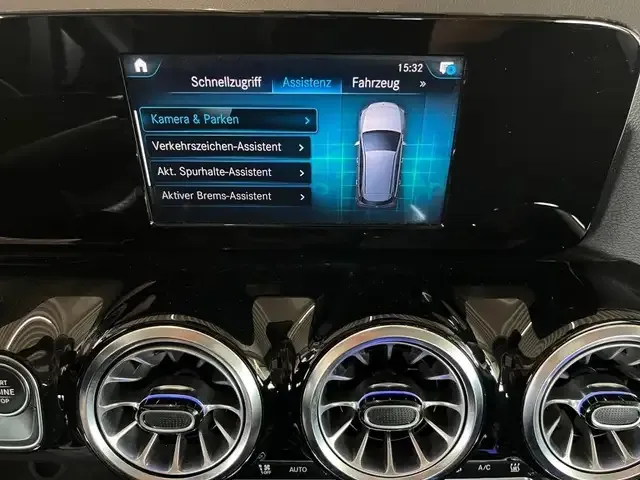 Mercedes-Benz B 250