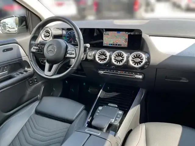 Mercedes-Benz B 250