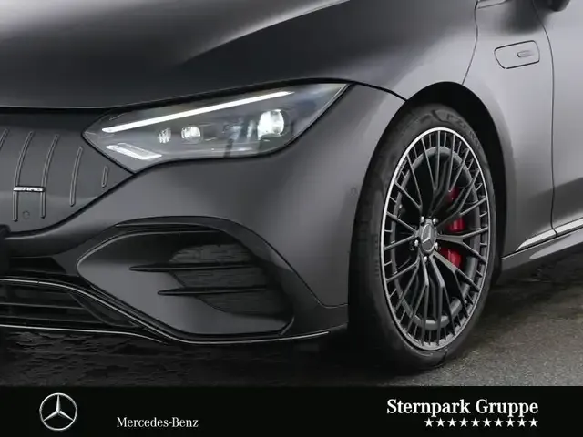 Mercedes-Benz EQE 43