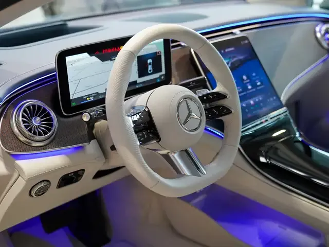 Mercedes-Benz EQE 350