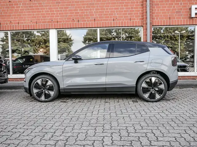 Volvo EX30