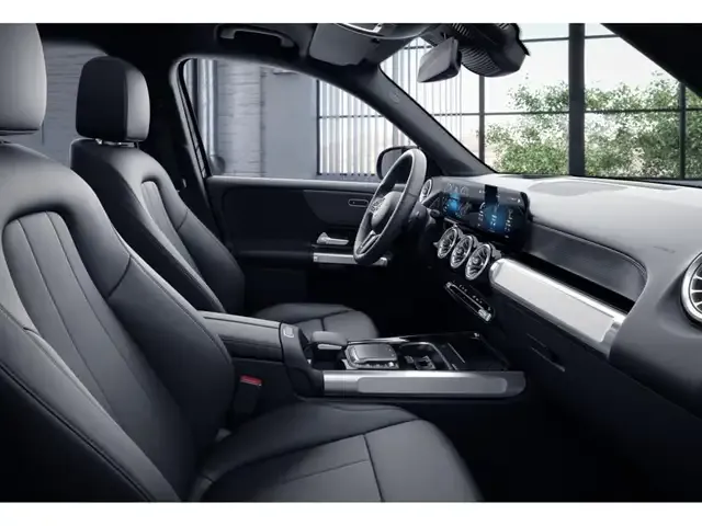 Mercedes-Benz GLB 200