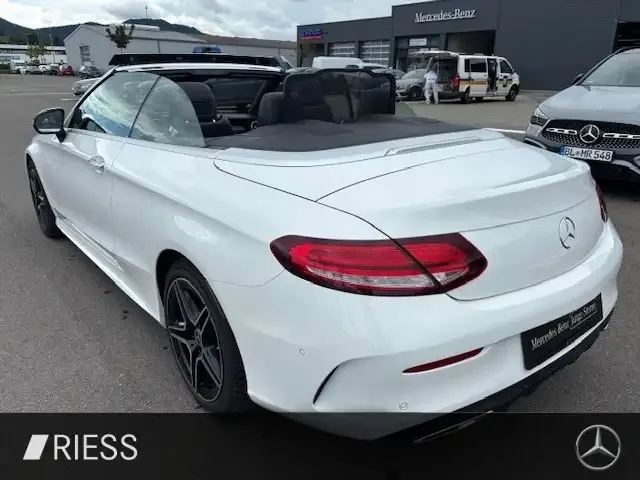 Mercedes-Benz C 200