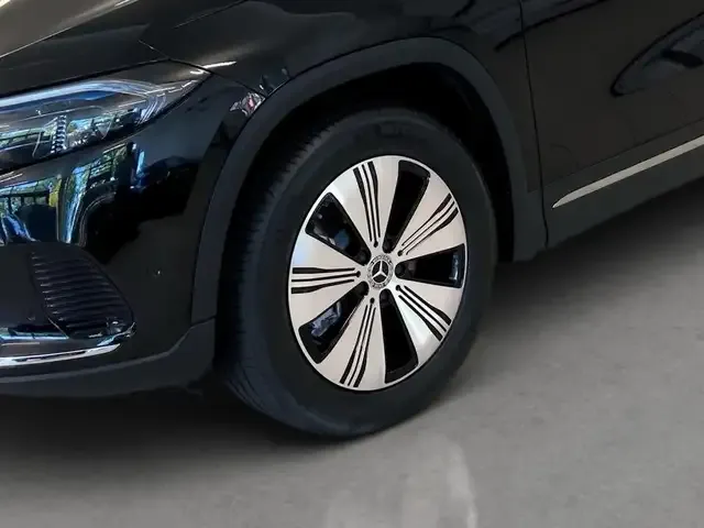 Mercedes-Benz EQA 300