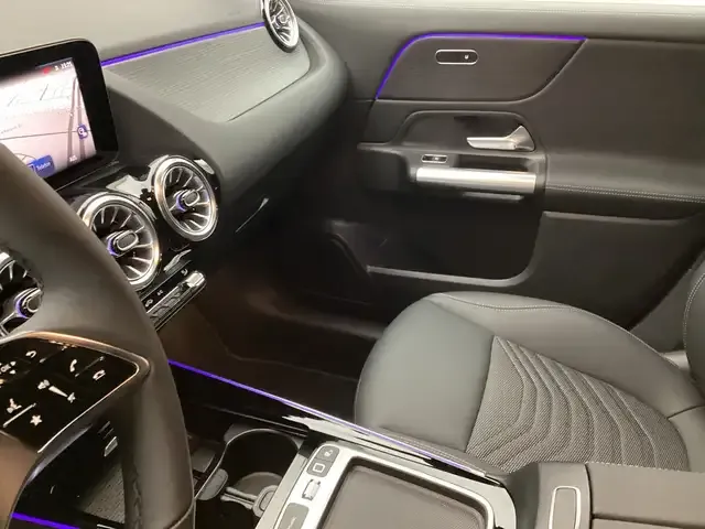 Mercedes-Benz GLA 180