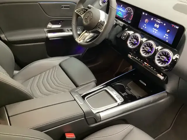 Mercedes-Benz GLA 180