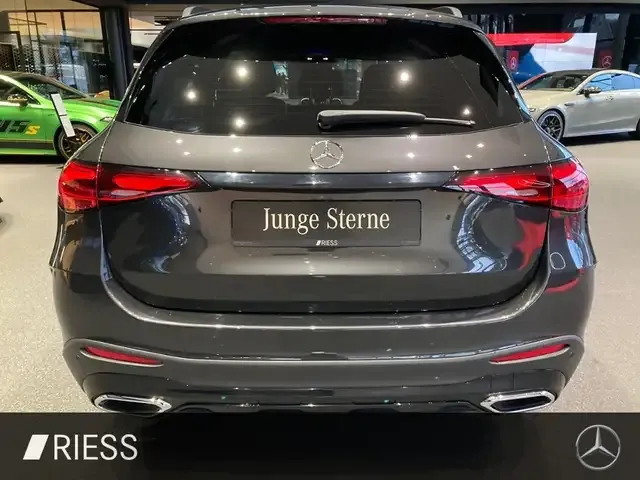 Mercedes-Benz GLC 220
