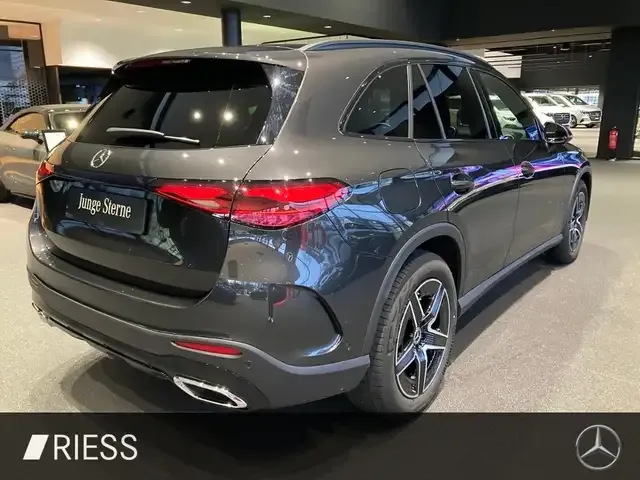 Mercedes-Benz GLC 220
