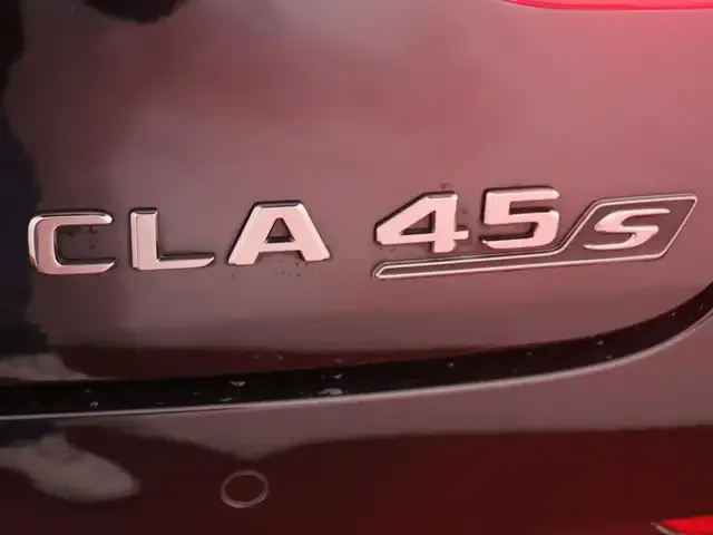 Mercedes-Benz CLA 45 AMG