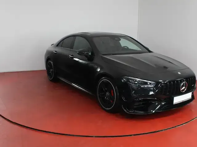 Mercedes-Benz CLA 45 AMG