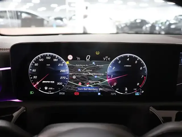 Mercedes-Benz CLA 45 AMG