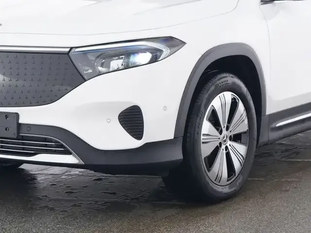 Mercedes-Benz EQB 300
