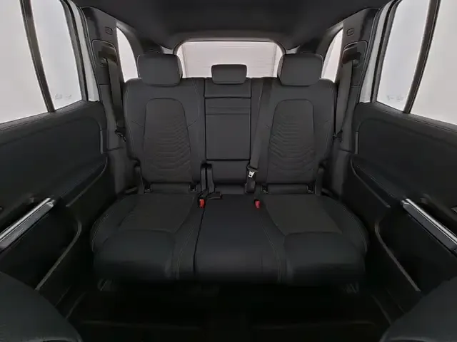 Mercedes-Benz EQB 300