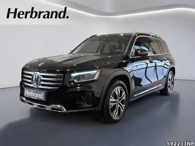 Mercedes-Benz GLB 200