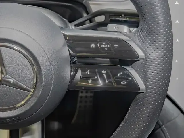 Mercedes-Benz EQE 300