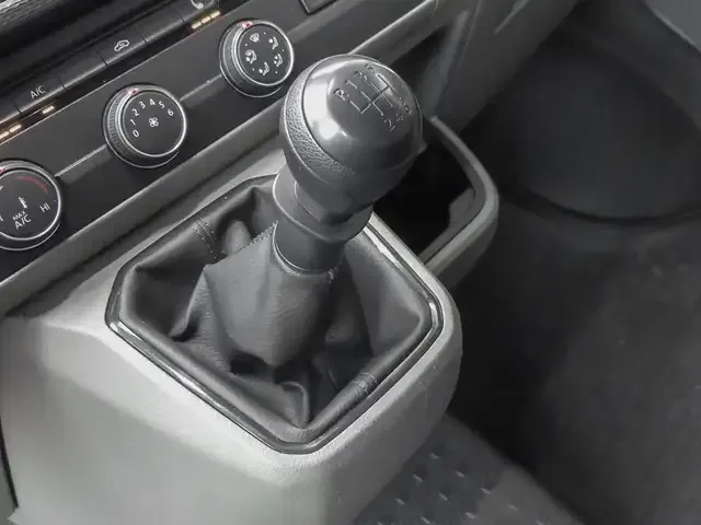 Volkswagen T6.1 Transporter