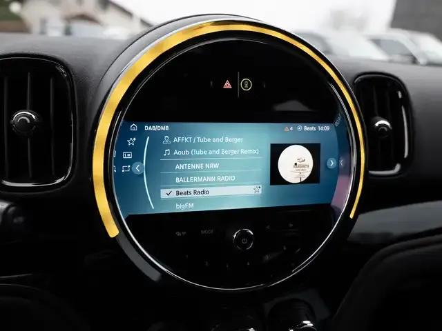 MINI Cooper SE Countryman