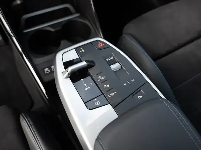 BMW 223