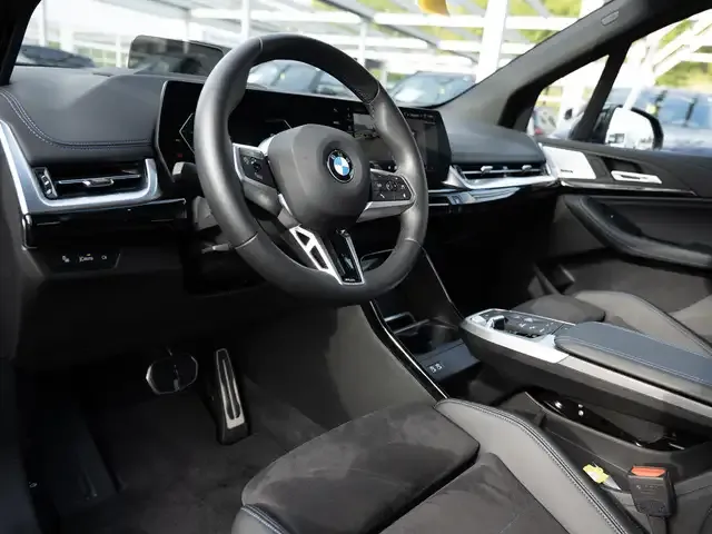 BMW 223