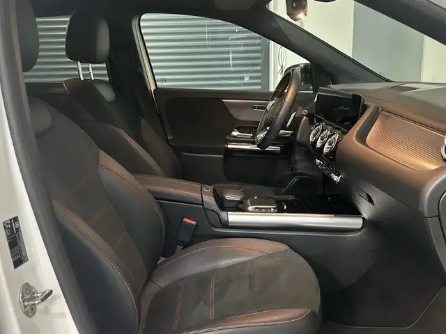 Mercedes-Benz EQA 250