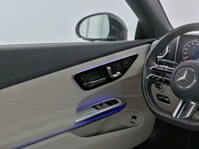 Mercedes-Benz CLE 200