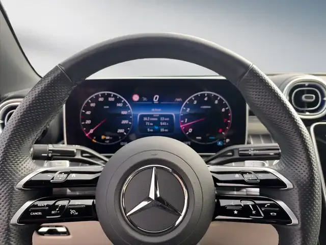 Mercedes-Benz CLE 200