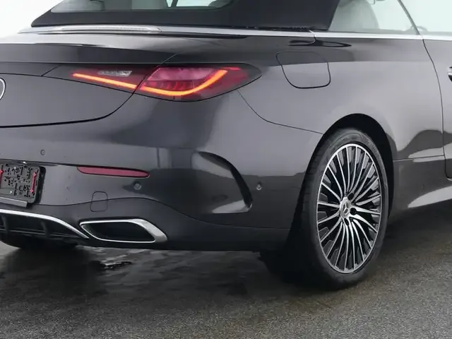 Mercedes-Benz CLE 200