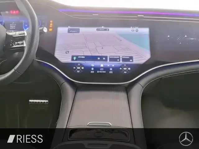 Mercedes-Benz EQE 350