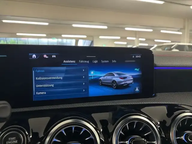 Mercedes-Benz CLA 200