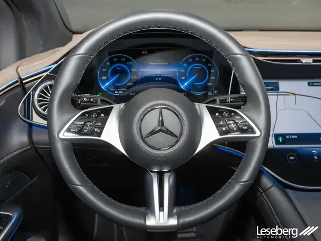 Mercedes-Benz EQE SUV