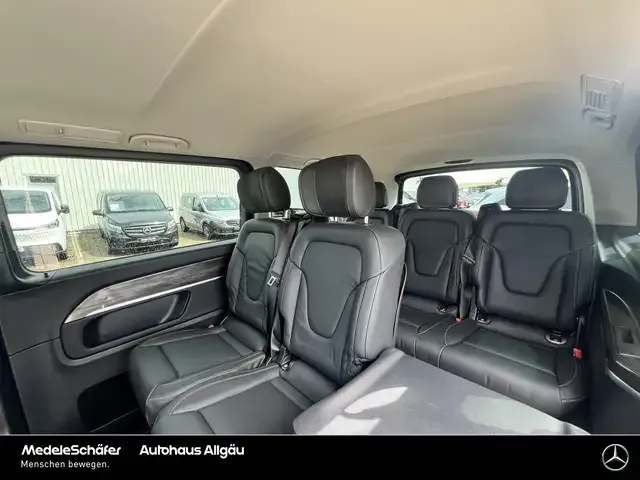 Mercedes-Benz EQV 300