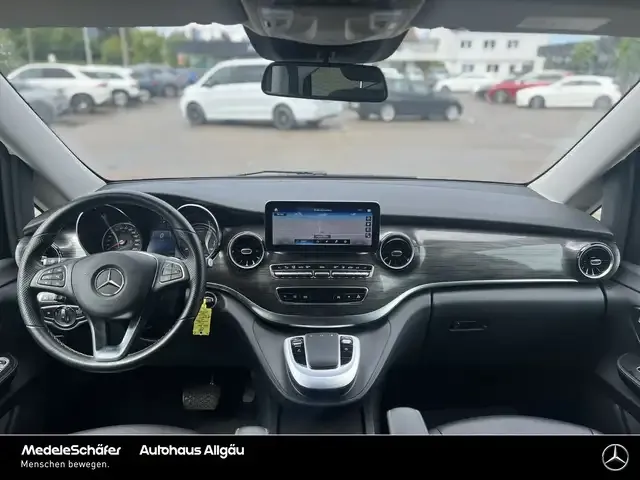Mercedes-Benz EQV 300
