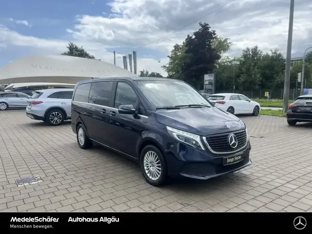 Mercedes-Benz EQV 300