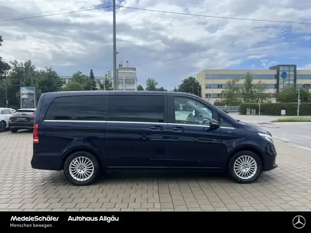 Mercedes-Benz EQV 300