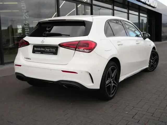 Mercedes-Benz A 250