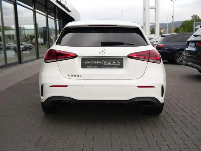 Mercedes-Benz A 250