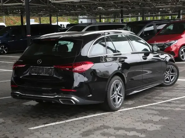Mercedes-Benz C 220